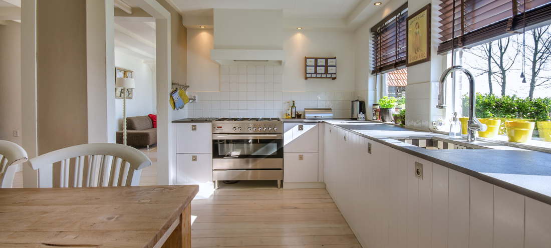 Mid-Summer Cleaning Guide: How to Eliminate Dust and Allergens Room by Room